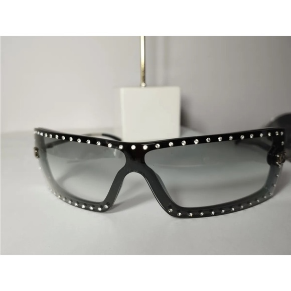Vintage Chanel Swarovski Crystal rhinestone sunglasses 5077-B - Picture 5 of 13